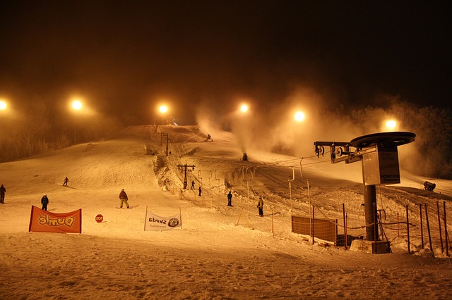 night-skiing-beaver-mountain-ski-resort